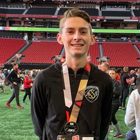 Meet your Posher, Daniel - Picture 1 of 1